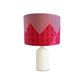 Abajur Artesanal com Padrão Geométrico - Rosa