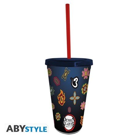 Copa com pilares de guardas de palha abystyle